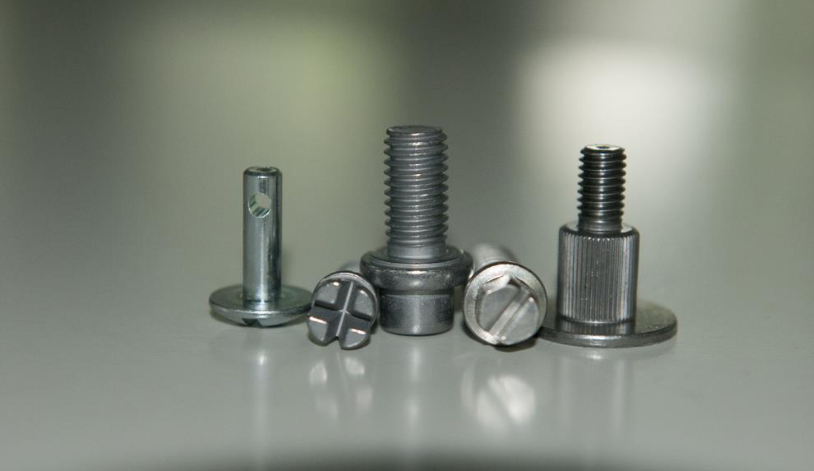 Koudvormdelen en speciale lasstiften